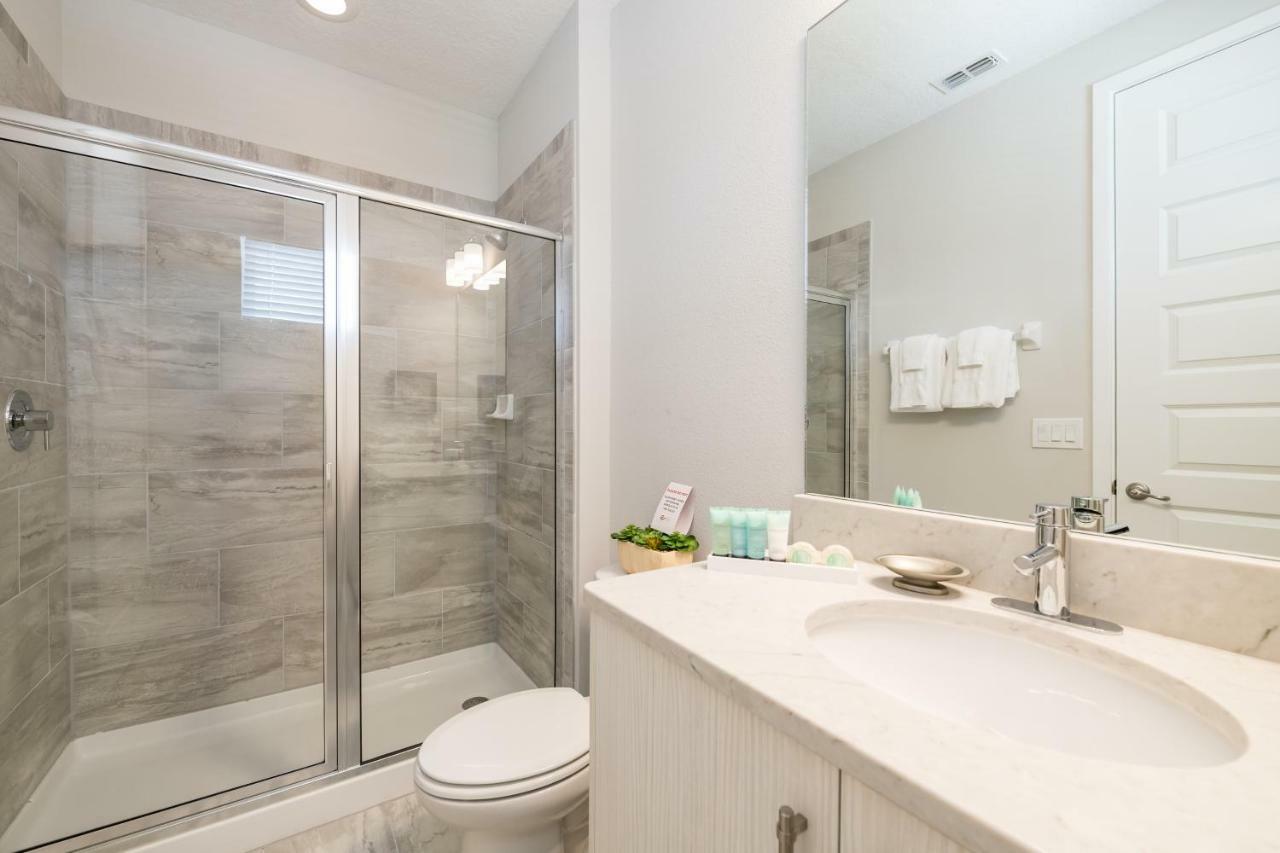 Beautiful Home Near Disney By Rentyl With Private Pool, Themed Rooms, Pool Table & Resort Amenities - 140B أورلاندو المظهر الخارجي الصورة